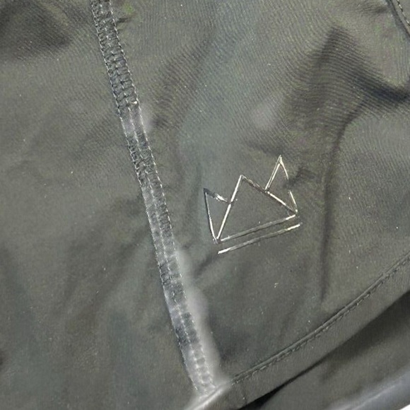 Royal Change Women's Black Athletic Shorts Size Large Activewear - Picture 3 of 7